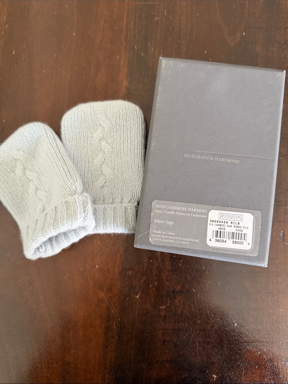 Restoration Hardware Kids Silver Sage Cashmere Cable Mittens